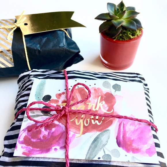 Meet your Posher, Paola - Picture 4 of 4